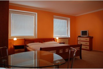 Family pension Prague / Praha 2